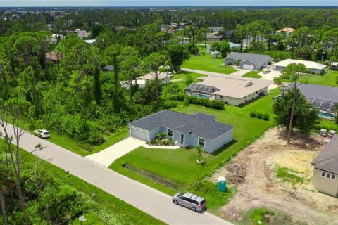 Casa en venta en Port Charlotte, Florida, 3 dormitorios, 152.36 m2 № 2385744 - foto 30