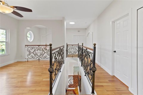 Casa en venta en Orlando, Florida, 5 dormitorios, 363.43 m2 № 1740496 - foto 30