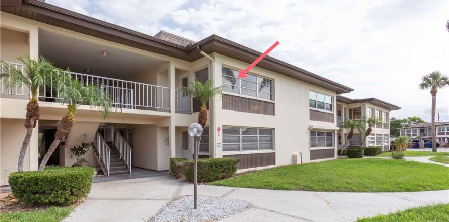 Condo in New Port Richey, Florida, 1 bedroom № 1767918