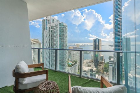 Condominio en venta en Miami, Florida, 2 dormitorios, 123.1 m2 № 1930480 - foto 3