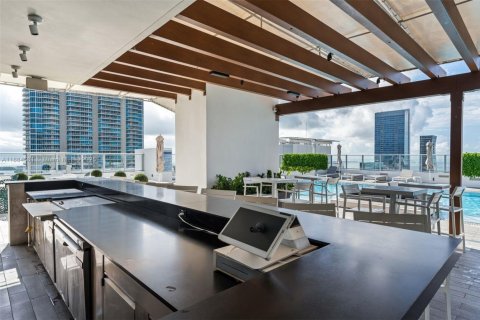 Condominio en venta en Miami, Florida, 2 dormitorios, 123.1 m2 № 1930480 - foto 18