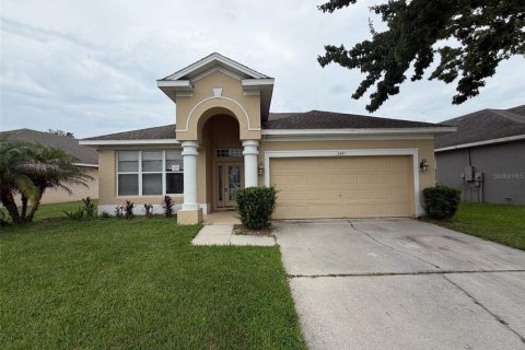 House in Orlando, Florida 4 bedrooms, 202.16 sq.m. № 2203971 - photo 2