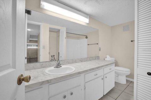 Condominio en venta en Kenneth City, Florida, 2 dormitorios, 124.95 m2 № 1304448 - foto 15