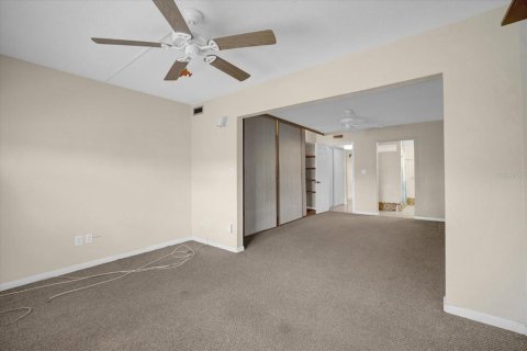 Condominio en venta en Kenneth City, Florida, 2 dormitorios, 124.95 m2 № 1304448 - foto 21
