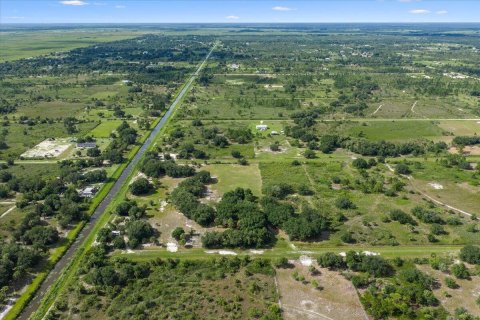 Commercial property in Okeechobee, Florida № 2246377 - photo 18