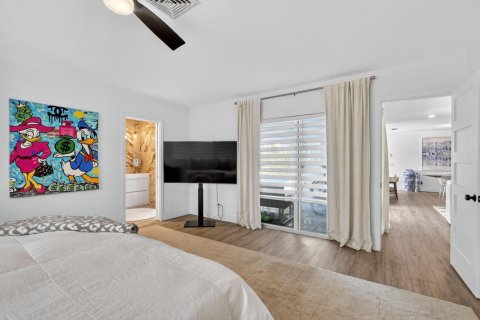 House in Boca Raton, Florida 3 bedrooms, 182.55 sq.m. № 2146894 - photo 22