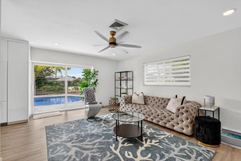 House in Boca Raton, Florida 3 bedrooms, 182.55 sq.m. № 2146894 - photo 19