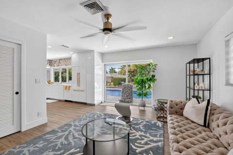 House in Boca Raton, Florida 3 bedrooms, 182.55 sq.m. № 2146894 - photo 18