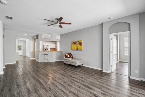 Villa ou maison à vendre à Fish Hawk, Floride: 4 chambres, 207.08 m2 № 2151012 - photo 4