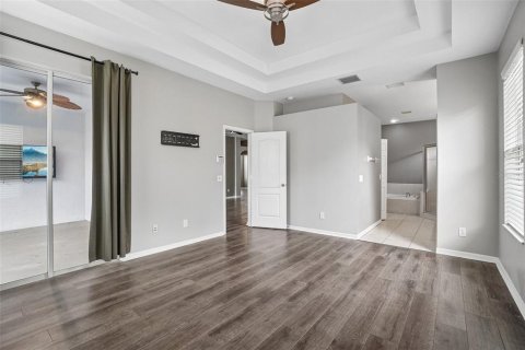 Villa ou maison à vendre à Fish Hawk, Floride: 4 chambres, 207.08 m2 № 2151012 - photo 15