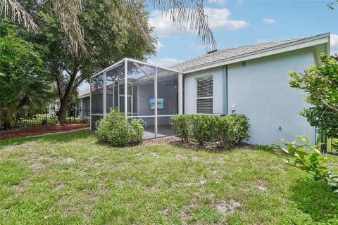 Villa ou maison à vendre à Fish Hawk, Floride: 4 chambres, 207.08 m2 № 2151012 - photo 2