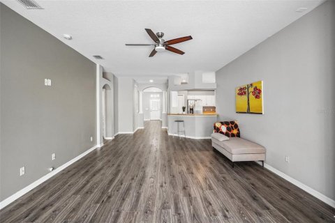 Villa ou maison à vendre à Fish Hawk, Floride: 4 chambres, 207.08 m2 № 2151012 - photo 5