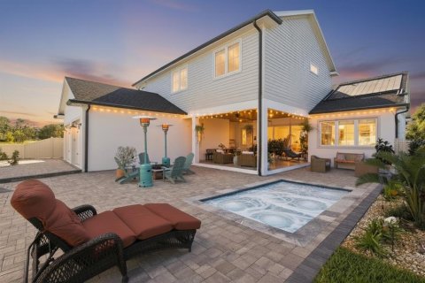 Villa ou maison à vendre à Minneola, Floride: 3 chambres, 284.75 m2 № 2139123 - photo 2