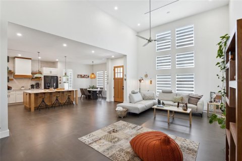 Villa ou maison à vendre à Minneola, Floride: 3 chambres, 284.75 m2 № 2139123 - photo 13
