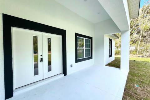 House in Citrus Springs, Florida 3 bedrooms, 142.05 sq.m. № 2105875 - photo 5