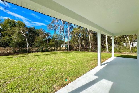 House in Citrus Springs, Florida 3 bedrooms, 142.05 sq.m. № 2105875 - photo 11