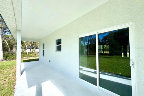 House in Citrus Springs, Florida 3 bedrooms, 142.05 sq.m. № 2105875 - photo 10