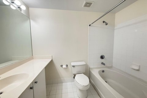 Condo in Coral Springs, Florida, 2 bedrooms  № 2153763 - photo 6