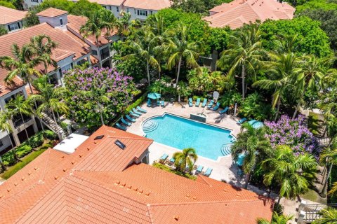 Condo in Coral Springs, Florida, 2 bedrooms  № 2153763 - photo 22