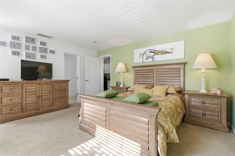 Copropriété à vendre à Saint Petersburg, Floride: 1 chambre, 76.46 m2 № 2114925 - photo 4