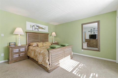 Copropriété à vendre à Saint Petersburg, Floride: 1 chambre, 76.46 m2 № 2114925 - photo 3