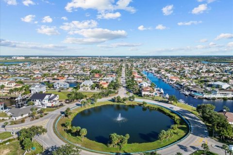 Villa ou maison à vendre à New Port Richey, Floride: 3 chambres, 158.03 m2 № 2150245 - photo 20