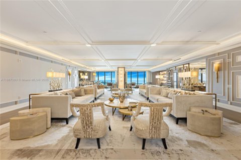 Купить кондоминиум в Майами-Бич, Флорида 5 спален, 708.84м2, № 1941925 - фото 12