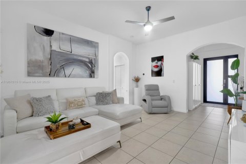 Villa ou maison à vendre à Homestead, Floride: 3 chambres, 157.93 m2 № 1967844 - photo 6