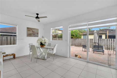 Villa ou maison à vendre à Homestead, Floride: 3 chambres, 157.93 m2 № 1967844 - photo 16