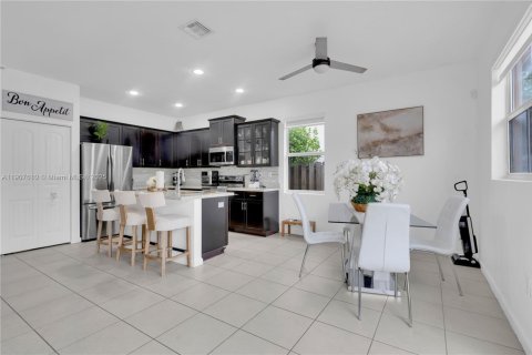 Villa ou maison à vendre à Homestead, Floride: 3 chambres, 157.93 m2 № 1967844 - photo 15