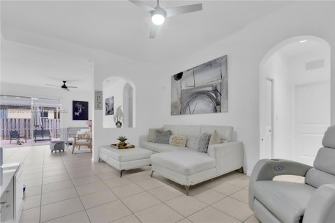 Villa ou maison à vendre à Homestead, Floride: 3 chambres, 157.93 m2 № 1967844 - photo 5