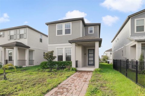 Casa en Winter Garden, Florida 4 dormitorios, 185.43 m2 № 2380435