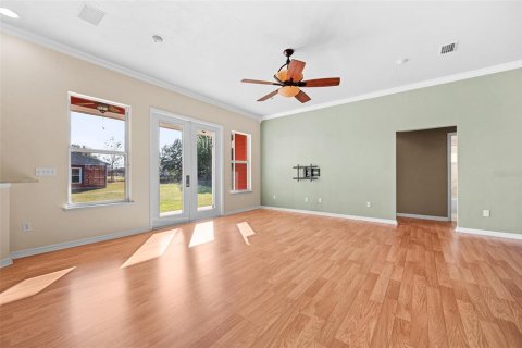 House in Gainesville, Florida 3 bedrooms, 170.48 sq.m. № 2110063 - photo 11