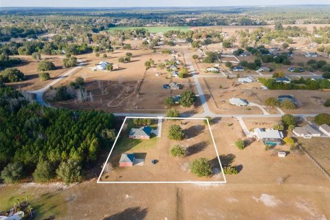 House in Gainesville, Florida 3 bedrooms, 170.48 sq.m. № 2110063 - photo 4