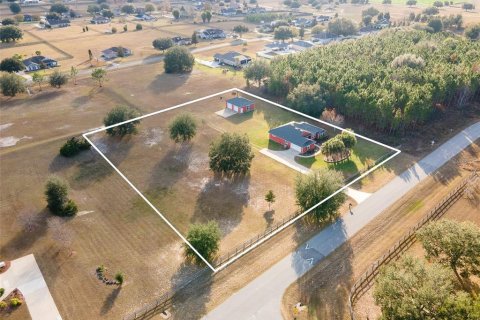 House in Gainesville, Florida 3 bedrooms, 170.48 sq.m. № 2110063 - photo 7