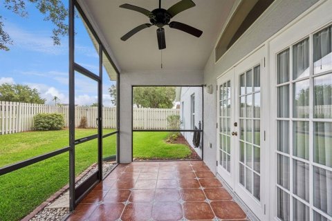 House in Orlando, Florida 4 bedrooms, 200.67 sq.m. № 2119270 - photo 18