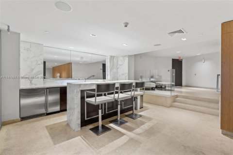 Condominio en venta en Miami, Florida, 1 dormitorio, 95.78 m2 № 1702330 - foto 24