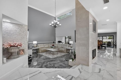 Купить виллу или дом в Бока-Ратон, Флорида 10 комнат, 252.88м2, № 2083306 - фото 7