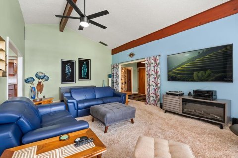 House in Leesburg, Florida 4 bedrooms, 266.44 sq.m. № 1911234 - photo 21