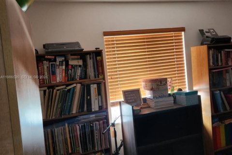 Купить виллу или дом в Майами, Флорида 4 спальни, 148.27м2, № 2052634 - фото 17