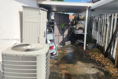 Купить виллу или дом в Майами, Флорида 4 спальни, 148.27м2, № 2052634 - фото 27