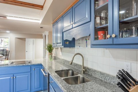 Casa en venta en Melrose, Florida, 3 dormitorios, 291.99 m2 № 2107599 - foto 12