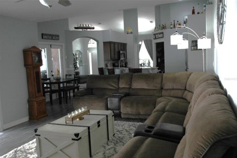 House in Clermont, Florida 4 bedrooms, 196.95 sq.m. № 1777106 - photo 20