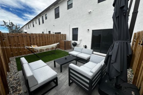 Купить таунхаус в Майами, Флорида 3 спальни, 169.73м2, № 1957952 - фото 15