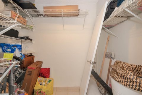 Copropriété à vendre à Miami, Floride: 2 chambres, 113.15 m2 № 1483231 - photo 27