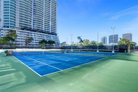 Copropriété à vendre à Miami, Floride: 2 chambres, 113.15 m2 № 1483231 - photo 29