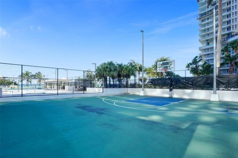 Copropriété à vendre à Miami, Floride: 2 chambres, 113.15 m2 № 1483231 - photo 30