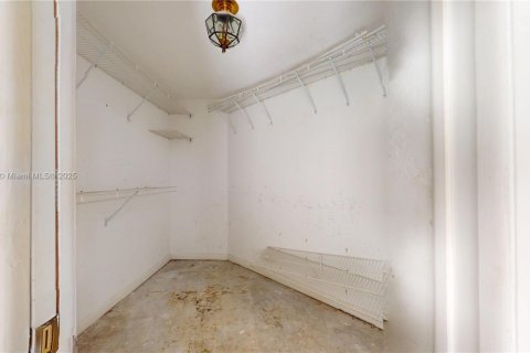 Casa en venta en Palmetto Bay, Florida, 3 dormitorios, 158.31 m2 № 1748246 - foto 15