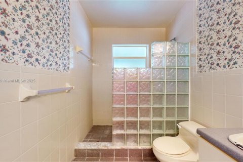 Casa en venta en Palmetto Bay, Florida, 3 dormitorios, 158.31 m2 № 1748246 - foto 17