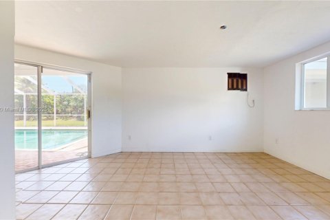 Casa en venta en Palmetto Bay, Florida, 3 dormitorios, 158.31 m2 № 1748246 - foto 9